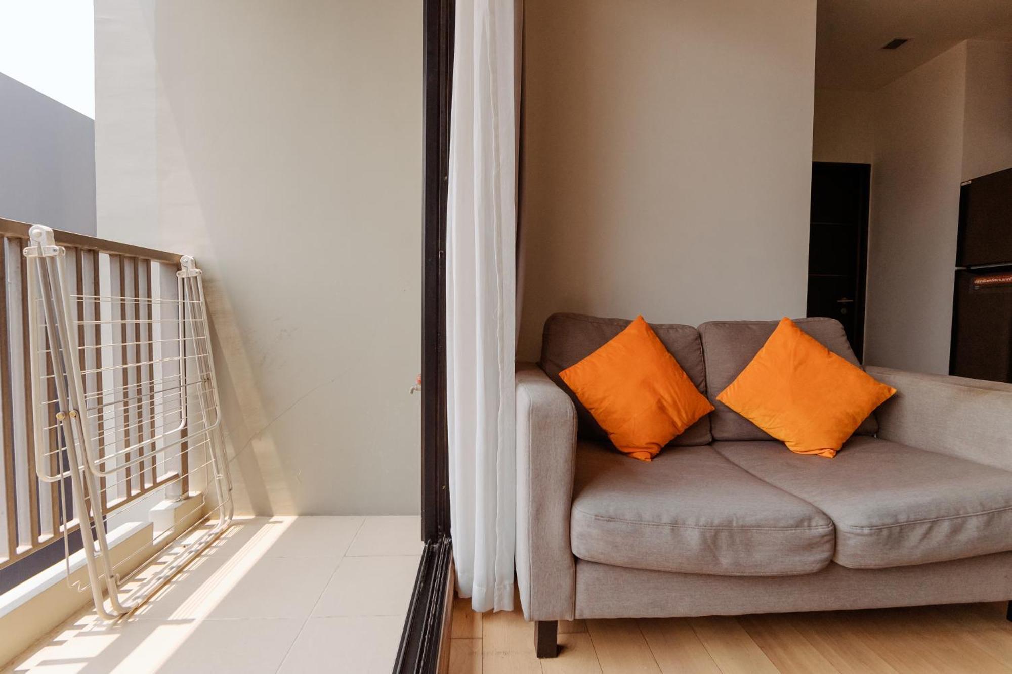 The Astra Condo Changkhlan In Chiang Mai Exteriör bild