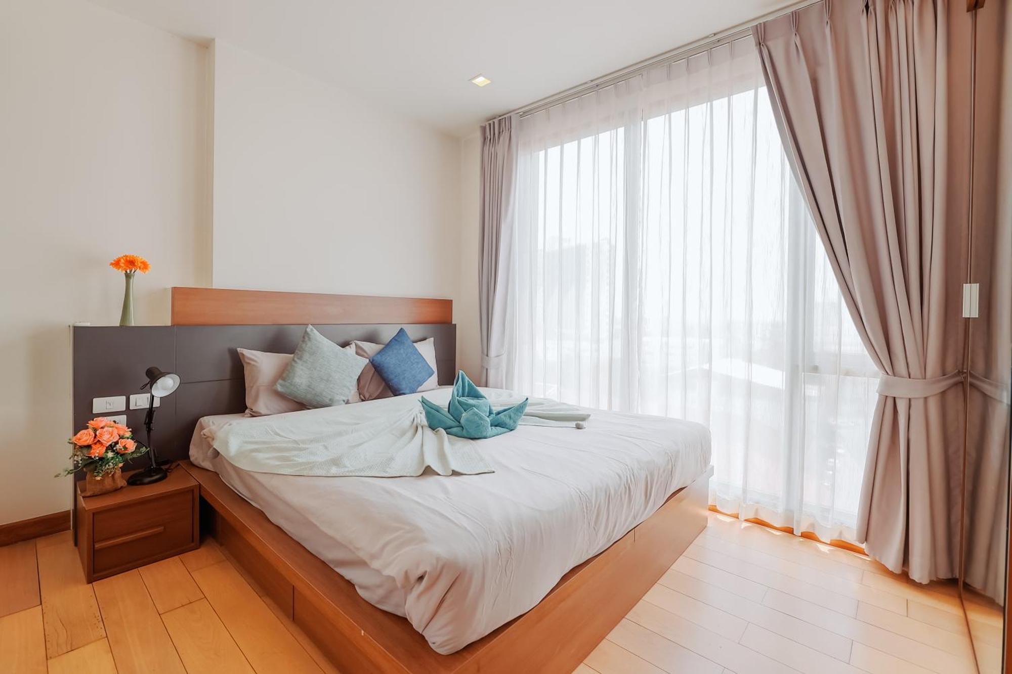 The Astra Condo Changkhlan In Chiang Mai Exteriör bild